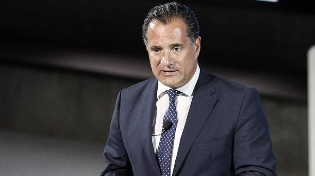 Άδ. Γεωργιάδης: Όλα τα μέτρα έχουν στόχο να μην επηρεάσουν τη ζωή των εμβολιασμένων