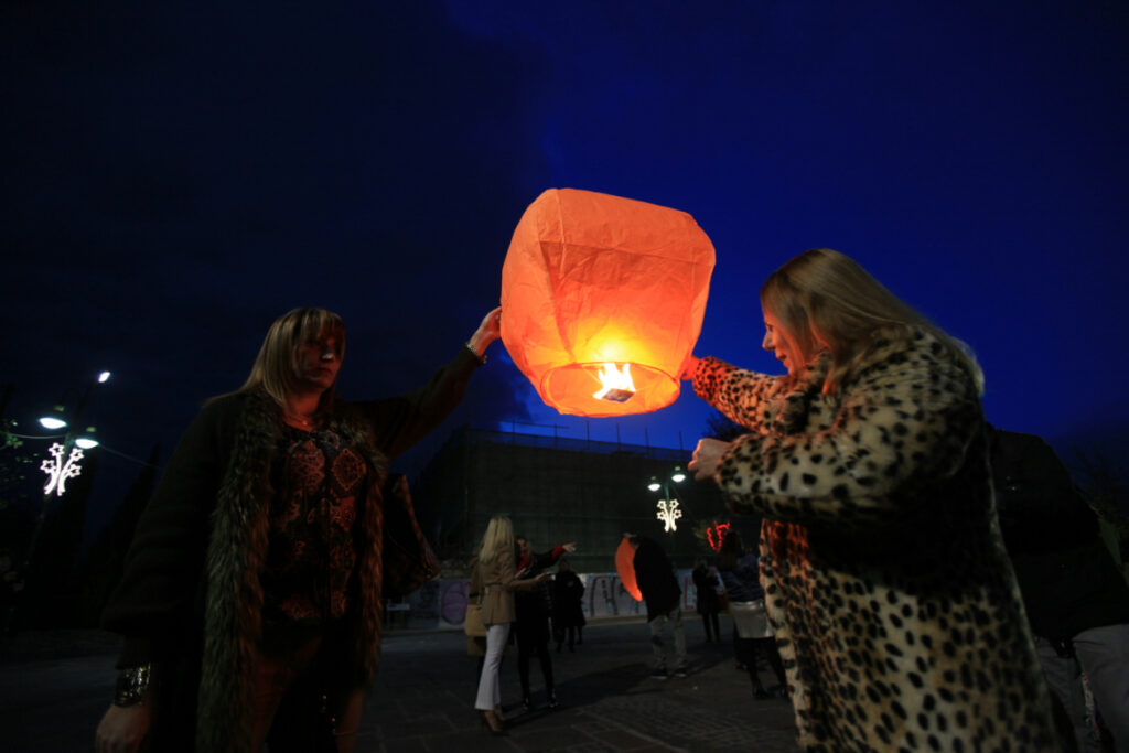 ΔΕΕΠ Λάρισας: «Φωτίζουμε το μέλλον κάθε γυναίκας» – Εκδήλωση για την εξάλειψη βίας κατά γυναικών