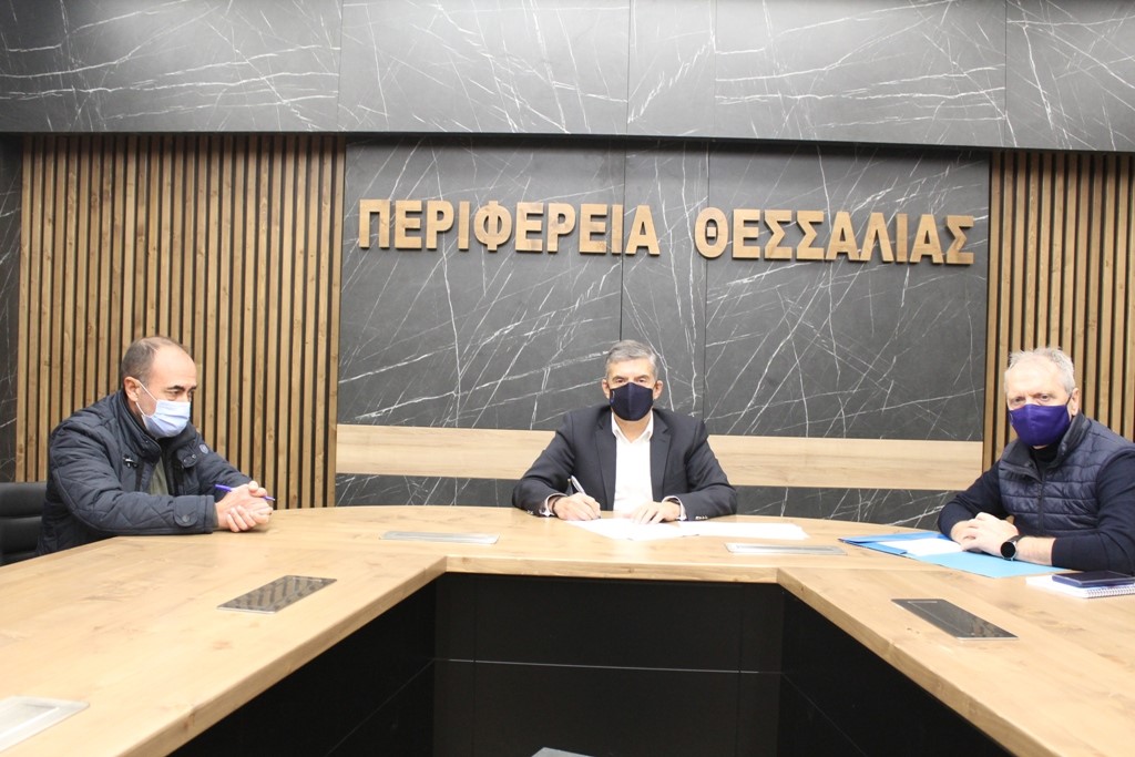 Περιφέρεια Θεσσαλίας: Κατασκευάζει 20 χλμ υπόγειο δίκτυο άρδευσης στο Μακρυχώρι