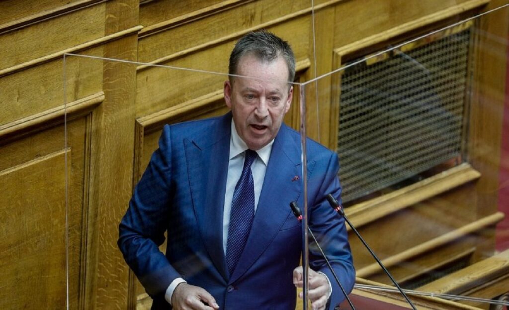 Κόκκαλης σε Χατζηδάκη: Πόση και με τι χαρακτηριστικά είναι η ανεργία στη Λάρισα;