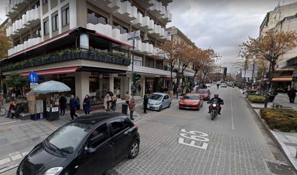 Κορωνοϊός: «Εφιάλτης» με 450 κρούσματα τη μέρα στη Λάρισα – Η εικόνα της πανδημίας στη Θεσσαλία