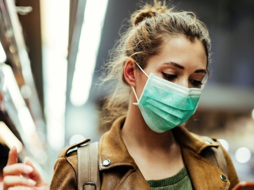 Covid-19- Νέα Έρευνα: Πόσο βοηθά τελικά η χρήση μάσκας στον περιορισμό της διάδοσης
