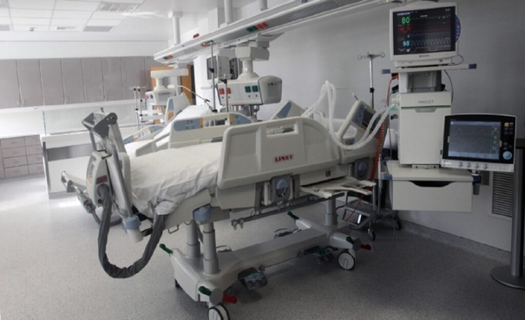 Υπ. Υγείας: Οι ιδιωτικές κλινικές διαβεβαίωσαν ότι θα ανταποκριθούν στις ανάγκες για επιπλέον κλίνες Covid