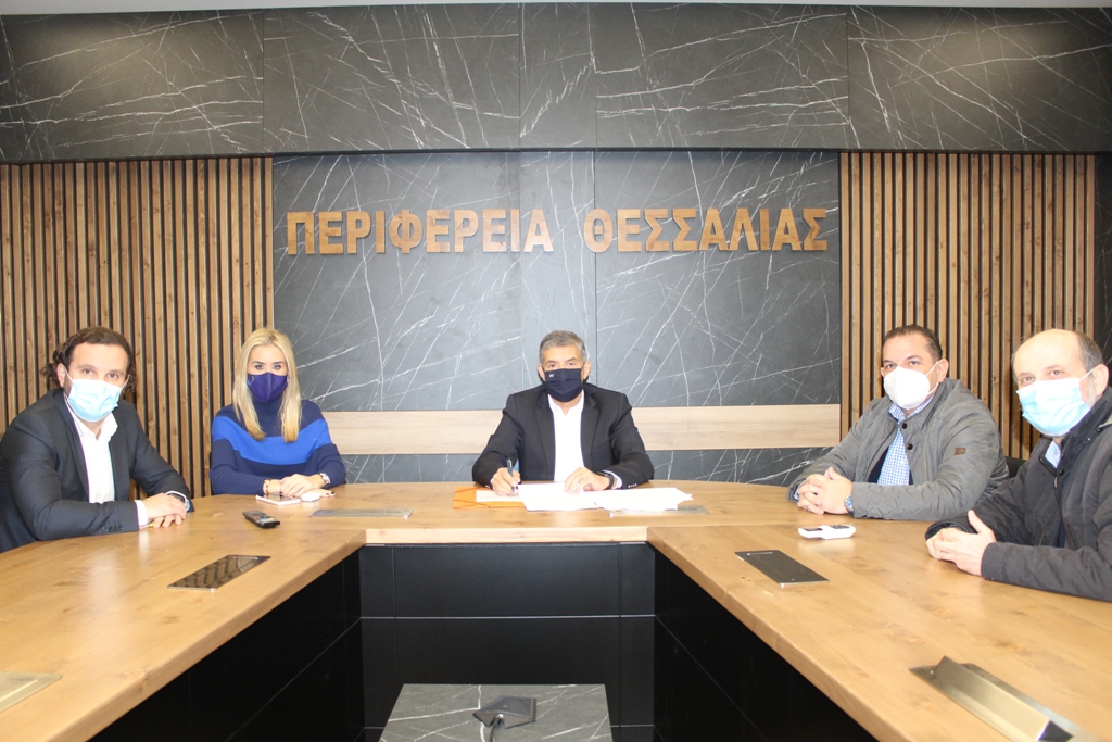 Περιφέρεια Θεσσαλίας: 2 εκατ. ευρώ για το πρόγραμμα περισυλλογής νεκρών ζώων