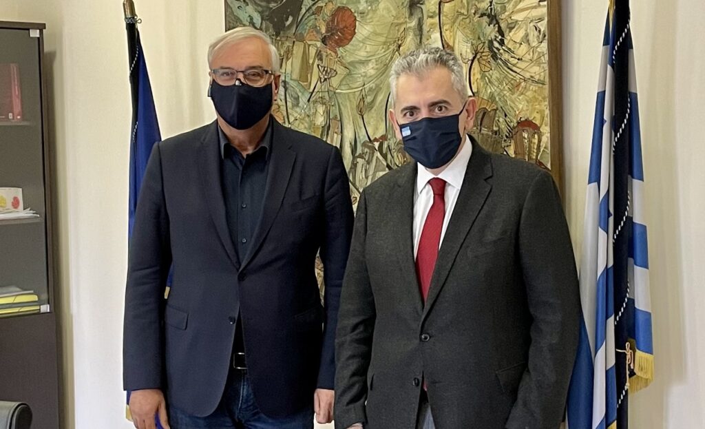 Αναπροσαρμογή εξόδων παράστασης πρόεδρων Κοινοτήτων