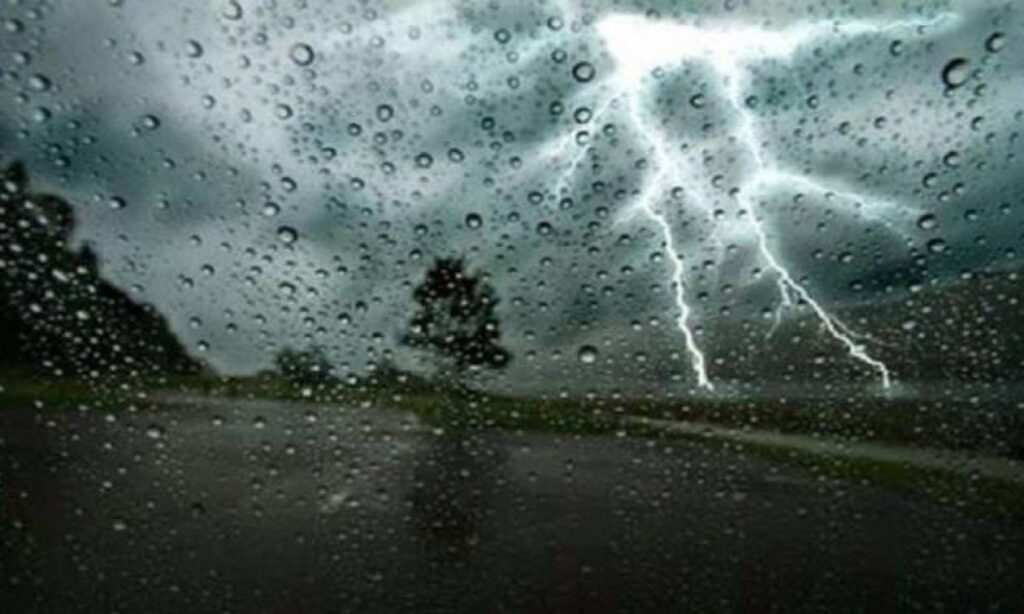 Καιρός: Μεταβολή με βροχές και καταιγίδες