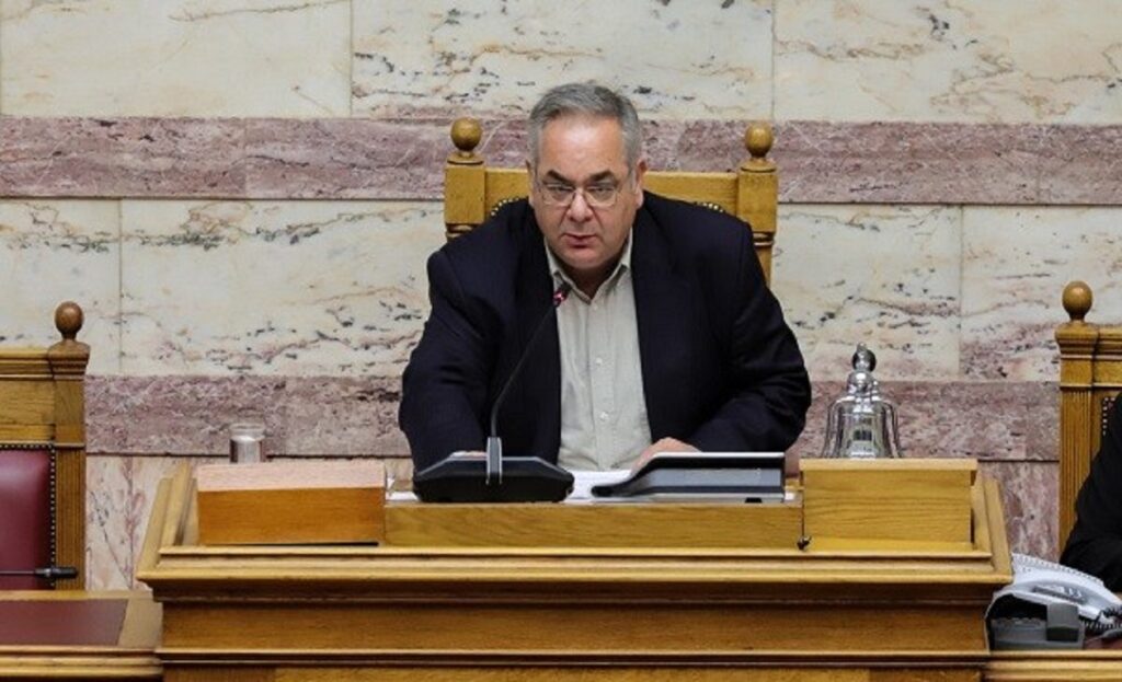 Γιώργος Λαμπρούλης: Αποζημίωση στους αγρότες του Τυρνάβου για τις ζημιές από τον παγετό