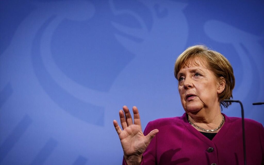 Γερμανία: Γενικό lockdown για τους ανεμβολίαστους – Υποχρεωτικό εμβολιασμό ζητά η Μέρκελ