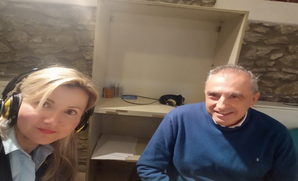 Ραδιοφωνική εκπομπή της ΠΔΕ Θεσσαλίας στο Δημοτικό Ραδιόφωνο