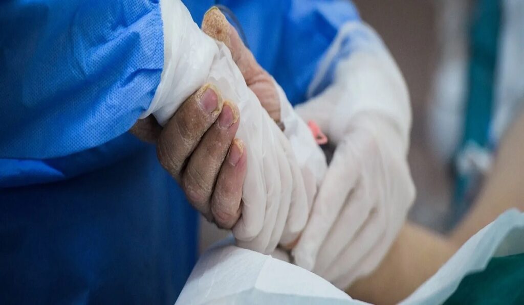 Οικογενειακή τραγωδία στον Βόλο: Γυναίκα πέθανε από κορωνοϊό και ο σύζυγος της αγνοείται